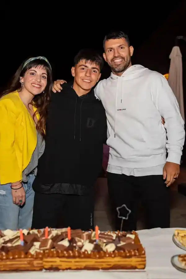¿Reconciliados? Aseguran que el Kun Agüero y Gianinna Maradona estuvieron juntos en Uruguay