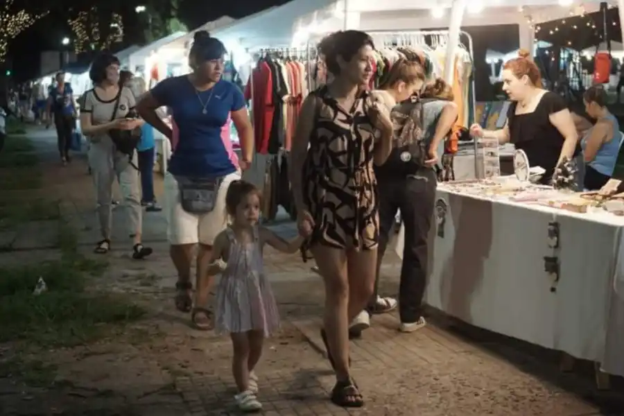 La feria de emprendedores se instalará en la plaza Alberdi