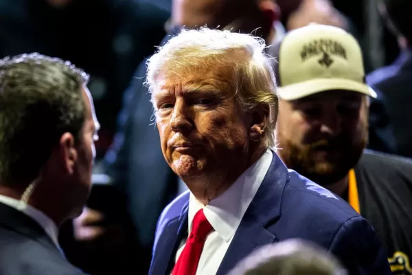 Trump dice que será arrestado el martes