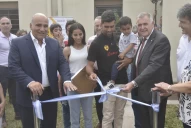 Entrega de viviendas: Manzur y Jaldo beneficiaron a 100 familias en Manantial Sur