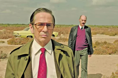 Cine: proyectan “La ausencia de Juana” y “Rojo”