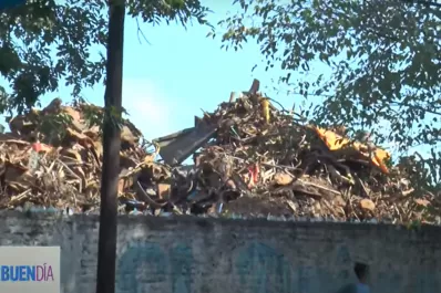 Vecinos reclamaron que un desarmadero genera peligro para la salud de las personas