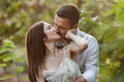 Cristina Pérez y Luis Petri anunciaron su compromiso