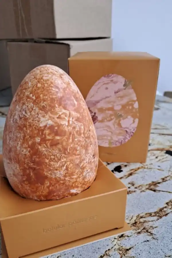 Pascuas: cómo son y cuánto cuestan los huevos de chocolate de Damián Betular