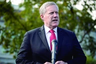 Llaman a testificar a más asesores de Trump