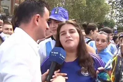Video: Una empleada municipal mintió para ir a ver a la Selección y terminó despedida