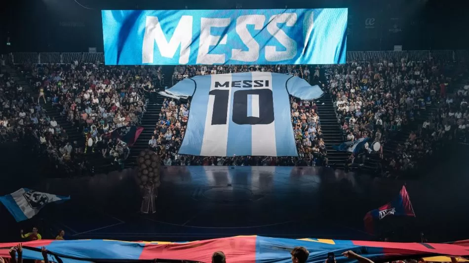 Messi10 by Cirque du Soleil
