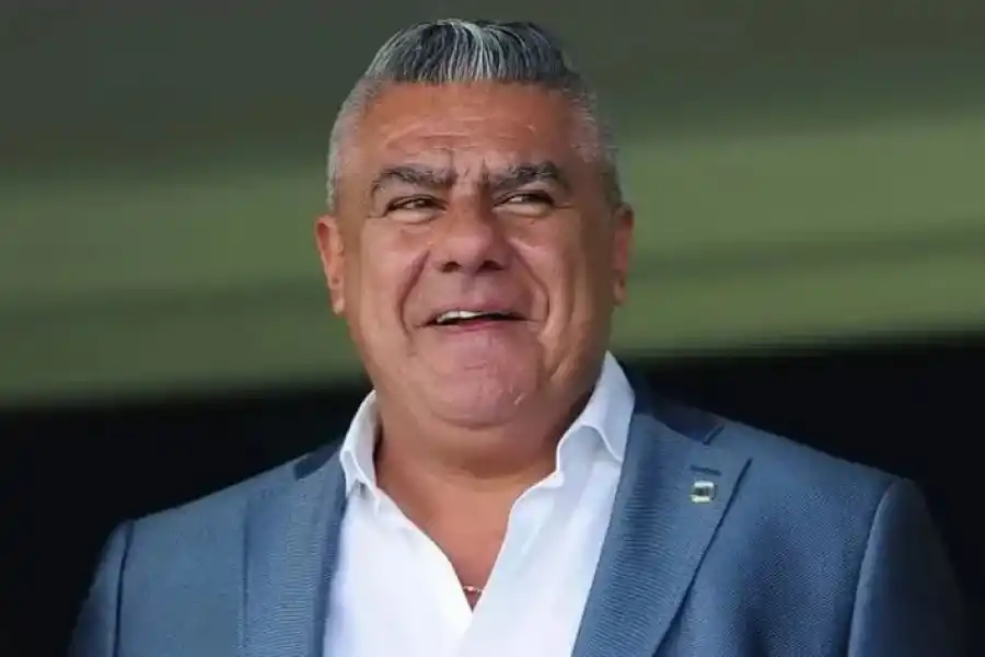 La velocidad del 'Chiqui' Tapia en la gestión dió una nueva oportunidad al fútbol argentino