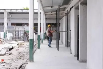 Avanzan las obras de refacción y ampliación en la Escuela Media de Los Nogales