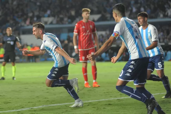 Racing le ganó a Huracán en el Cilindro de Avellaneda