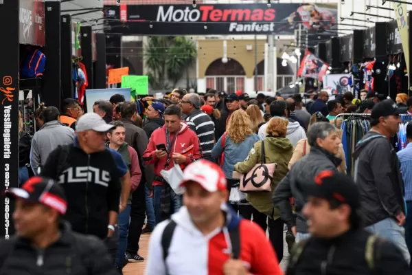 MotoGP: El show se vive en la pista y en la calle