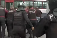 Video: así retiraban a Sergio Berni luego de ser herido en una protesta