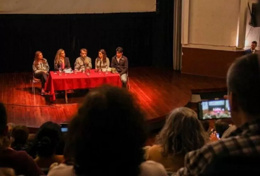 En Tucumán se suman los interesados en las charlas informativas sobre la Ley de Nietos de España
