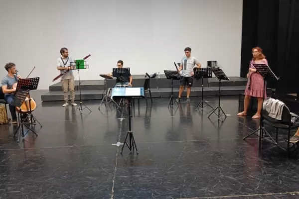 Todo el color y el sabor de la música latinoamericana en el Centro Cultural Virla