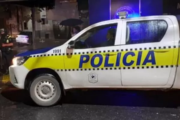 Detienen a dos hombres que intentaron robar en un depósito de Telecom