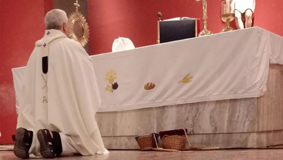 Semana Santa: el arzobispo Sánchez presidió la ceremonia del Lavatorio de los Pies en Ranchillos