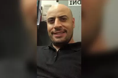 Santiago del Estero: un hombre muere electrocutado al tomar un micrófono para hacer karaoke