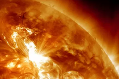 Qué pasará el 23 de abril: la teoría viral sobre una tormenta solar