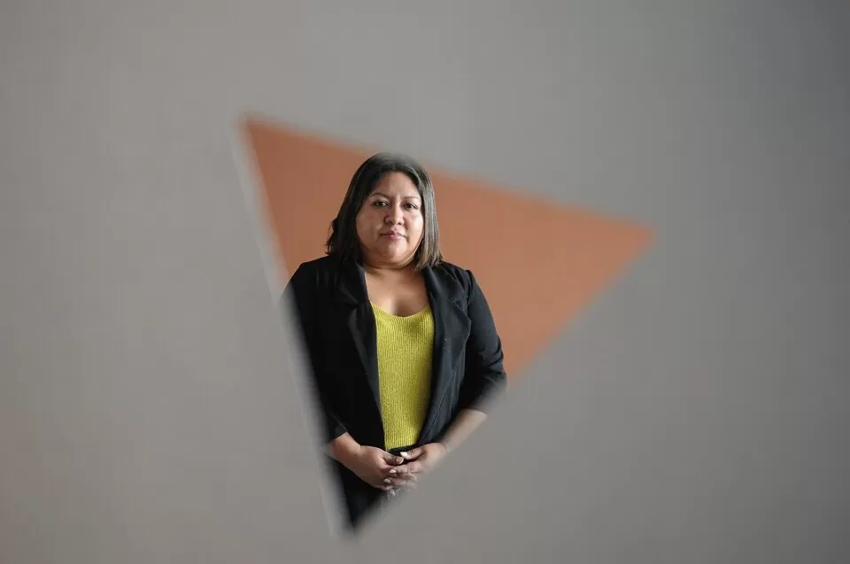 Daniela Lepin Cabrera, coordinadora latinoamericana de WikiLeaks, una de las principales activistas por la libertad de Assange