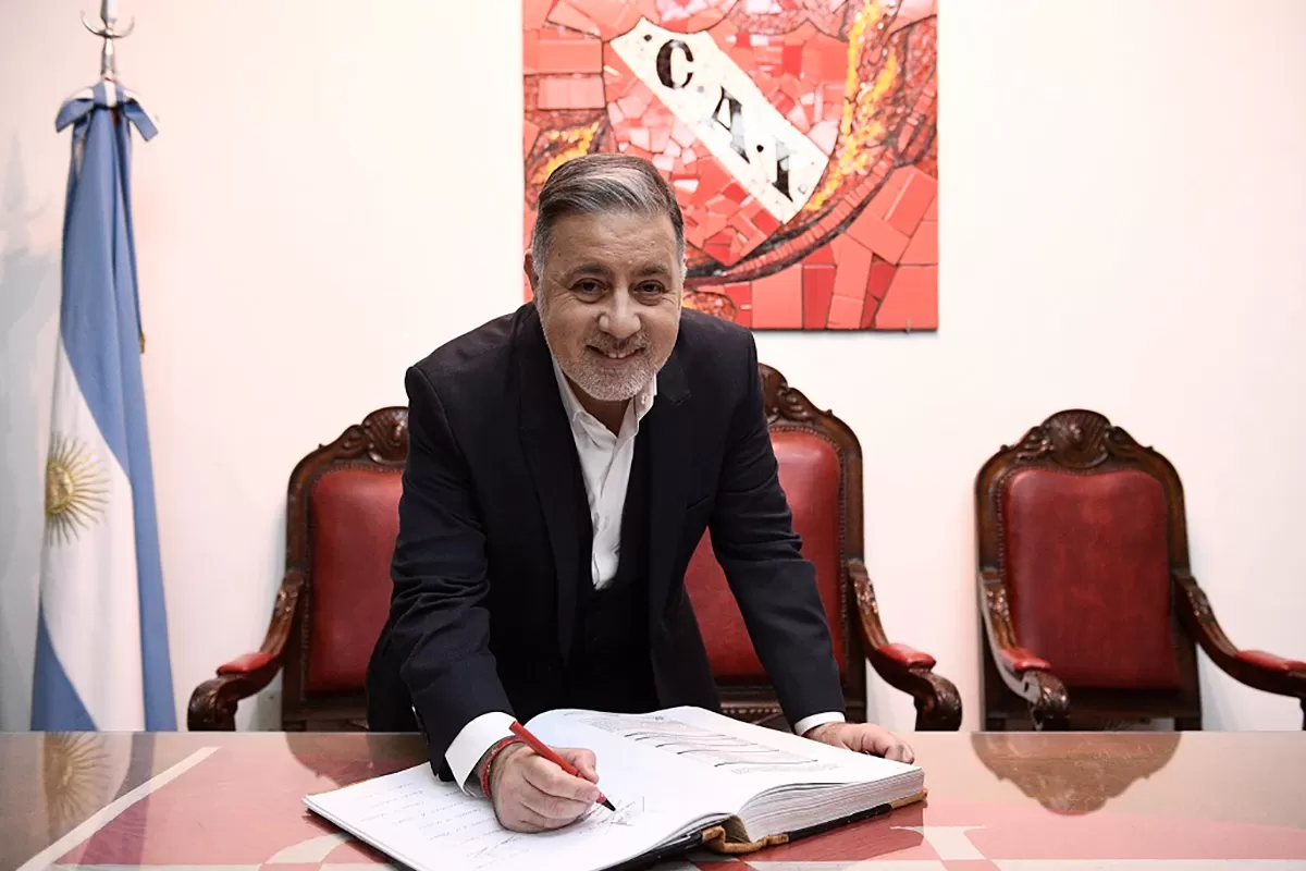 Fabián Doman presentó la renuncia como presidente de Independiente