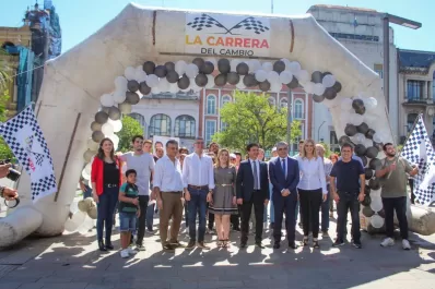 Canelada, Elías de Pérez, Sánchez, Alfaro y Ávila lanzaron La Carrera del Cambio