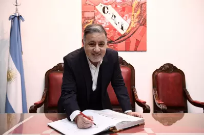 Fabián Doman presentó la renuncia como presidente de Independiente