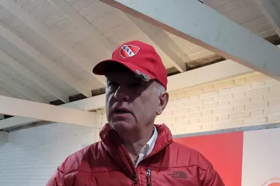 Independiente: Néstor Grindetti asumió la presidencia tras la renuncia de Fabián Doman