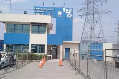 Horror en Ecuador: seis presos fueron encontrados ahorcados en una cárcel