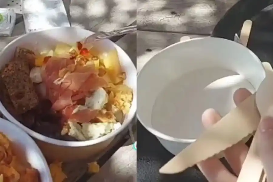 La mujer denunció que no les dieron platos ni cubiertos.