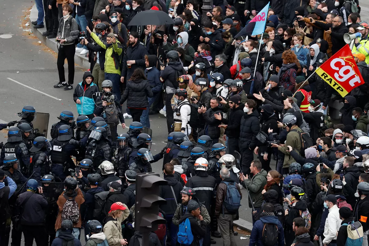 Nuevas protestas en Francia: jornada clave para ley de pensiones