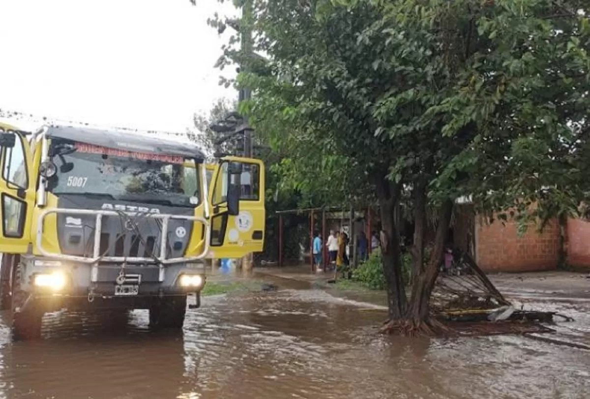 Asistieron a los afectados por las lluvias en el interior tucumano
