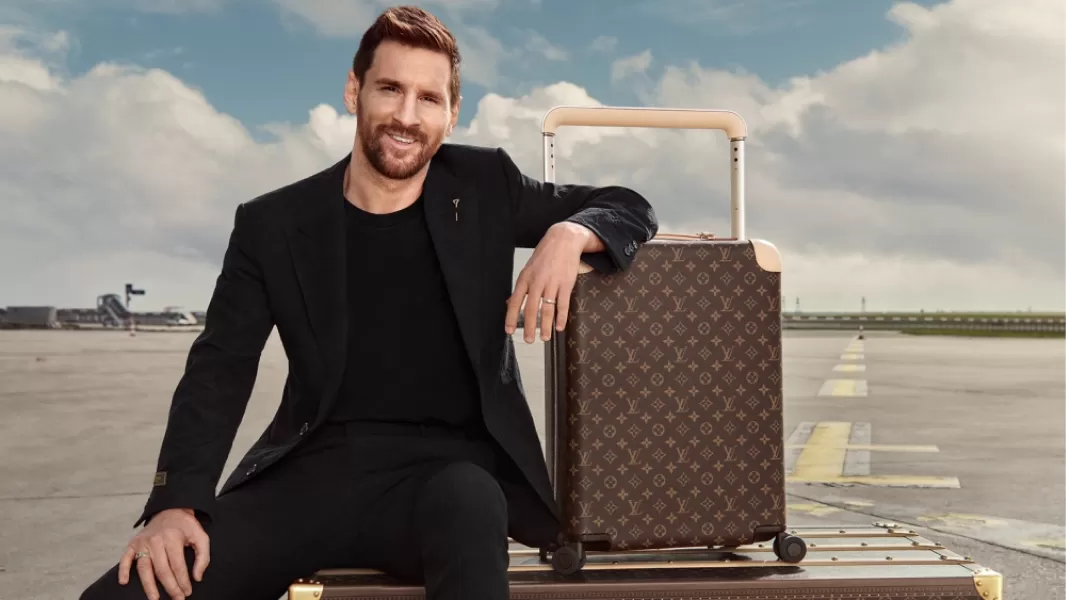Lionel Messi sorprendió posando para Louis Vuitton y revolucionó las redes