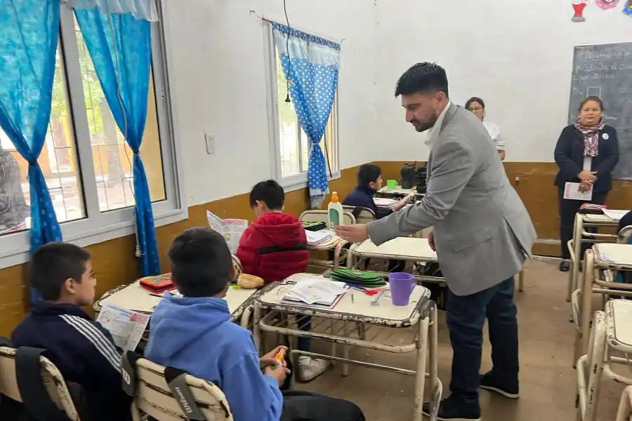 SEBASTIÁN SALAZAR, INTENDENTE DE BELLA VISTA