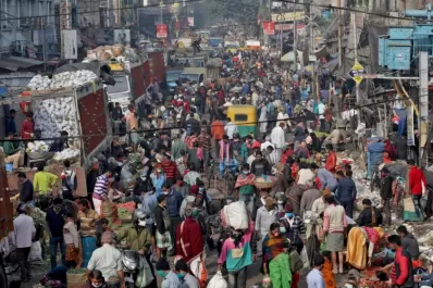 India superó a China y se convirtió en el país más poblado del mundo, según la ONU