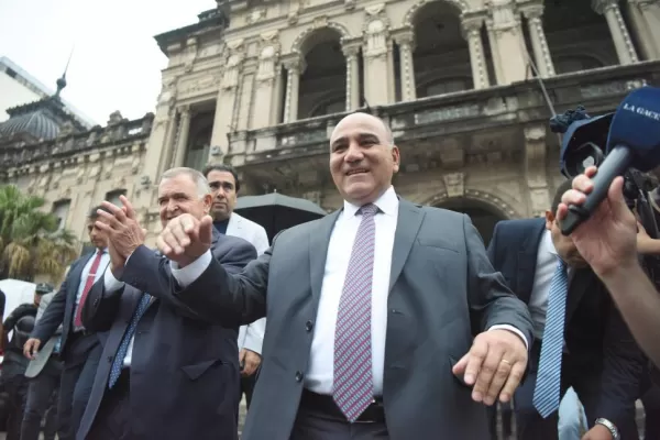 Opositores impugnan la candidatura de Manzur