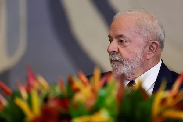 Lula celebró el fin de la emergencia sanitaria por la covid-19 y cargó contra el negacionismo de Bolsonaro