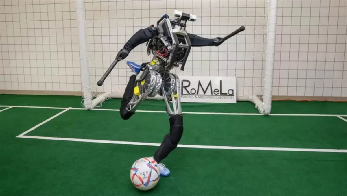¿Refuerzo en el próximo mercado de pases? Artemis, un robot que juega al fútbol, está listo para salir a la cancha