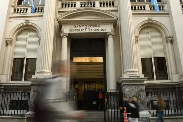 El Banco Central intensifica el cepo al dólar: cuáles son las nuevas medidas