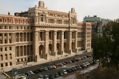 Impugnan ante la Corte nacional la postulación de Manzur