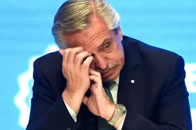 En medio de la complicada situación con el dólar, Alberto Fernández se bajó de un acto