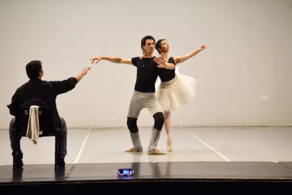 Teatro San Martín: la danza relata una exótica historia de amor