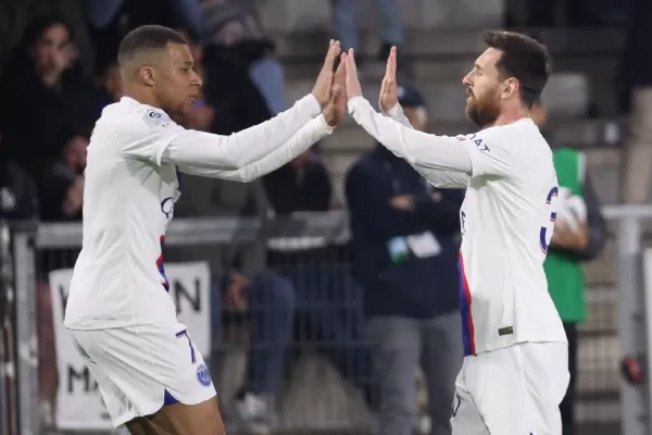 Messi, con una asistencia a Mbappé, brilló en el triunfo de PSG ante Angers