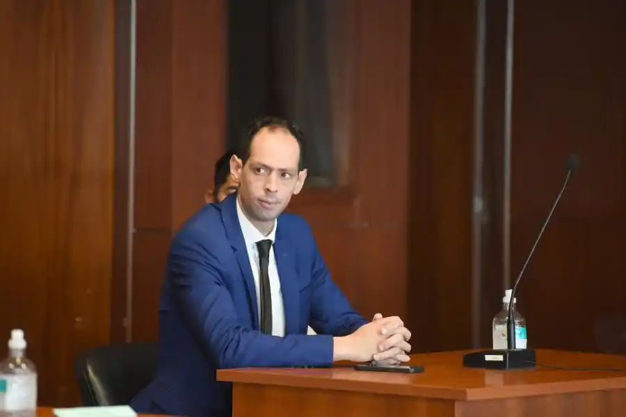 Acusan a un intendente salteño de usurpar tierras en Tucumán