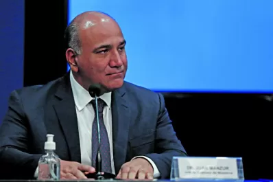 Manzur, bajo aislamiento preventivo