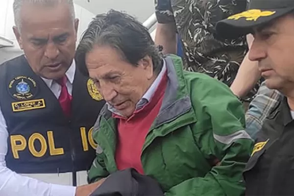 Alejandro Toledo fue extraditado a Perú y podría compartir cárcel con otros dos ex presidentes