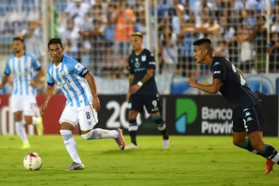 Racing-Atlético Tucumán y San Martín-Alvarado, dos partidos que se destacan en la agenda de TV