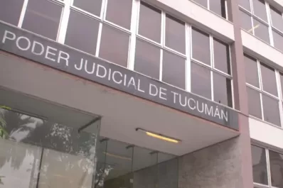 Ordenan a un delegado comunal que reabra un camino tomado por vecinos
