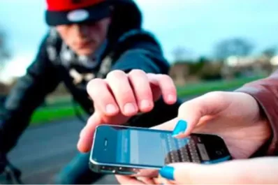 Celulares comprados con tarjeta de crédito: cómo recuperar el dinero gastado si te lo robaron