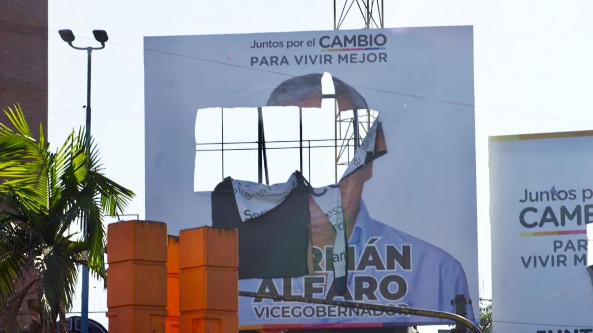 Juntos por el Cambio denunció que fueron vandalizadas gigantografías de la fórmula Sánchez-Alfaro