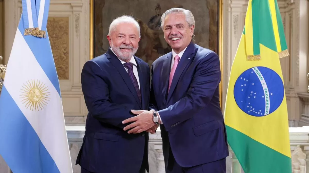 Alberto Fernández viajará a Brasil en busca de apoyo económico de Lula Da Silva